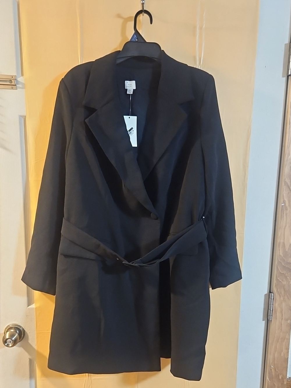 A New Day Women's Longline black belted blazer: New With Tags: Size XXL